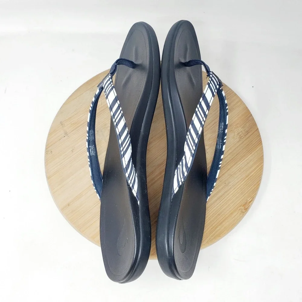 Olukai‎ Hoopio Sandals Womens 9 Striped Flip Flop Thong Pool Beach Shoes Ho'opio